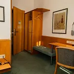 Vlachos Bed & Breakfast *