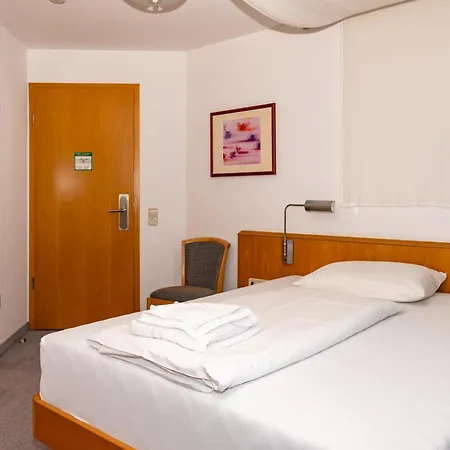 Vlachos Bed & Breakfast Delitzsch